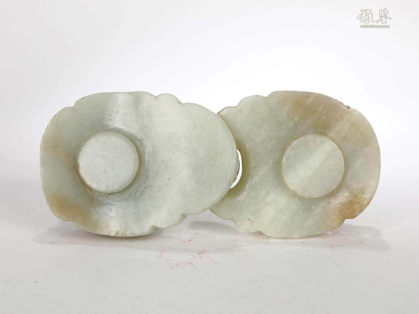 清 白玉龍紋帶扣