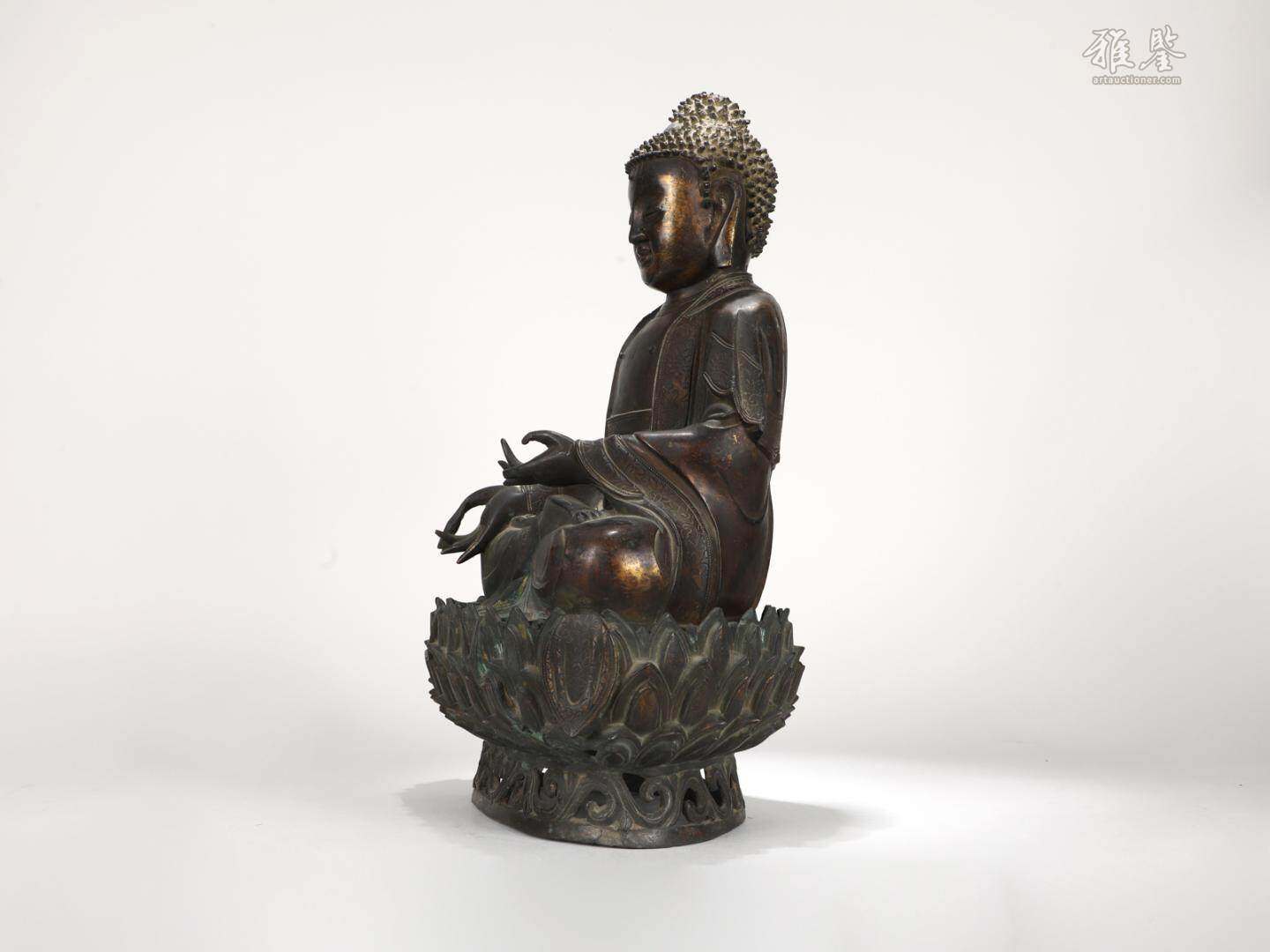 明 銅鎏金釋迦牟尼像